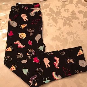 Children’s place Girls printed leggings